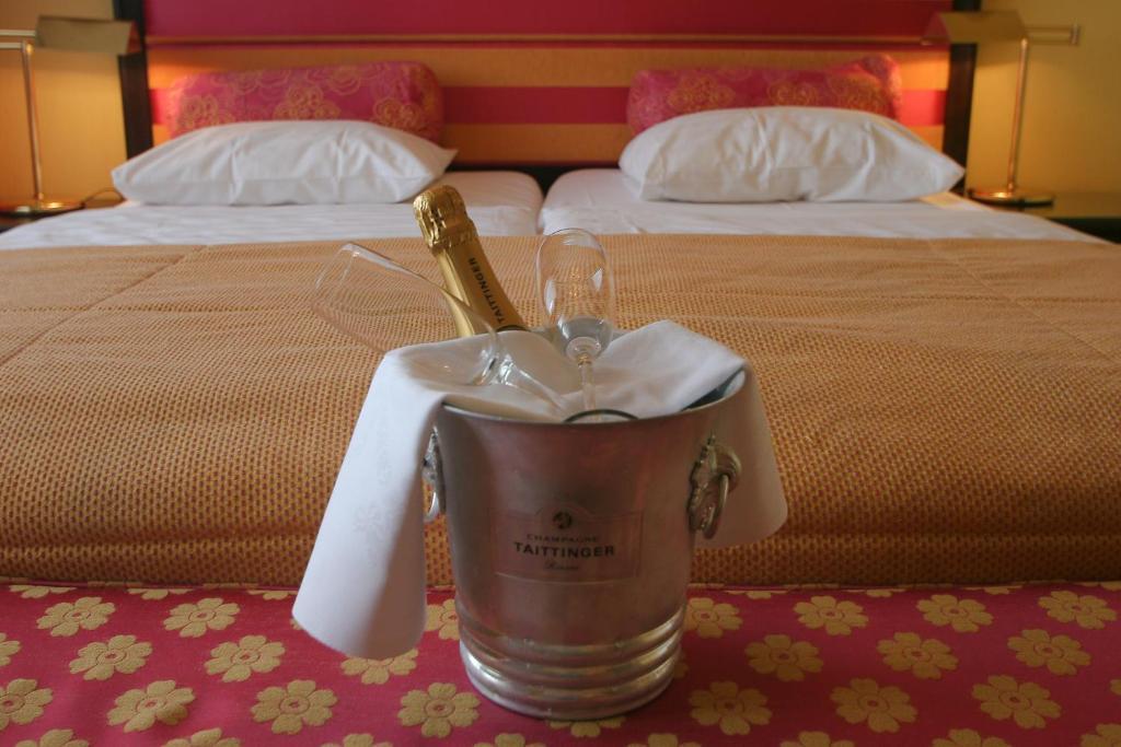 Dormio Wijnhotel Valkenburg Валкенбург Номер фото